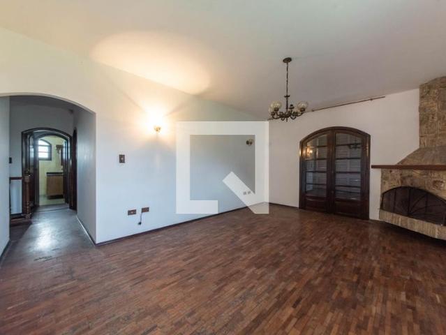 Casa aluguel em Ribeirão Pires