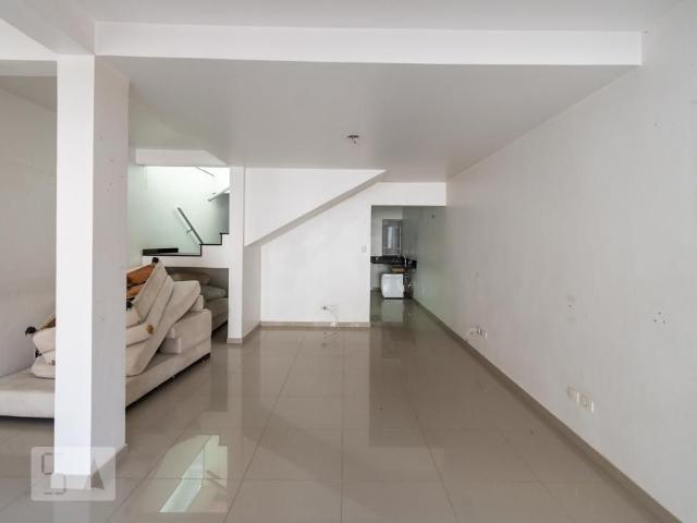 Casa aluguel em Vila Anglo-Brasileira, São Paulo