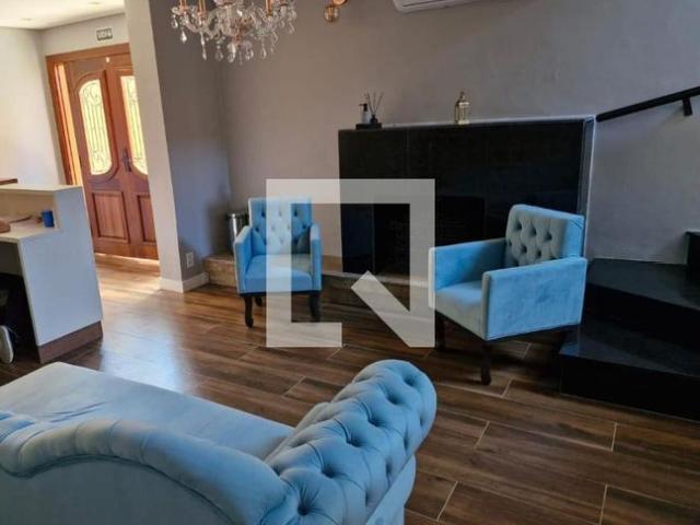 Casa aluguel em Região Imediata de São Paulo, Região Metropolitana de São Paulo