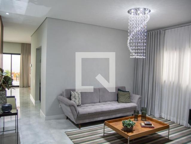 Casa aluguel em Swiss Park, São Thomé das Letras