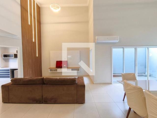 Casa aluguel em Região Imediata de Campinas, Região Metropolitana de Campinas