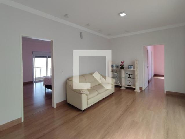 Casa aluguel em Região Imediata de Campinas, Região Metropolitana de Campinas