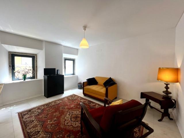 Apartamento alugar em Santo António, Lisboa