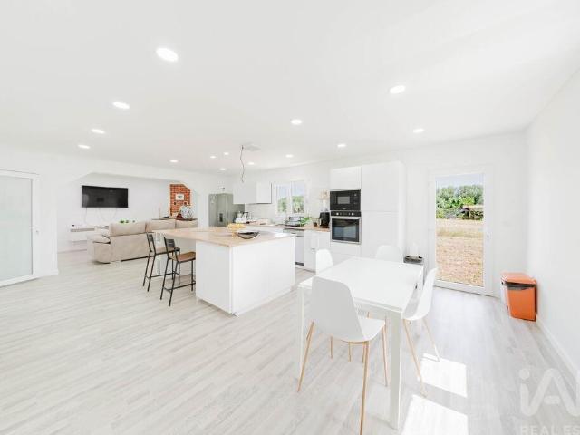 Vivenda venda em Figueiró Dos Vinhos, Leiria