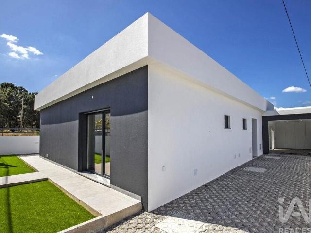 Vivenda venda em Quinta do Conde, Sesimbra