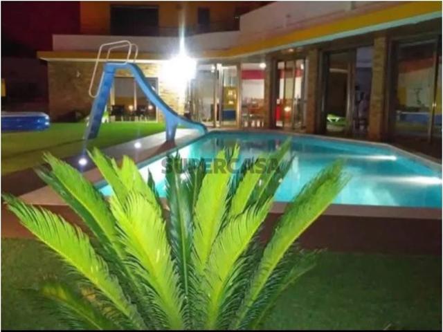 Casa venda em Venda Nova, Sesimbra
