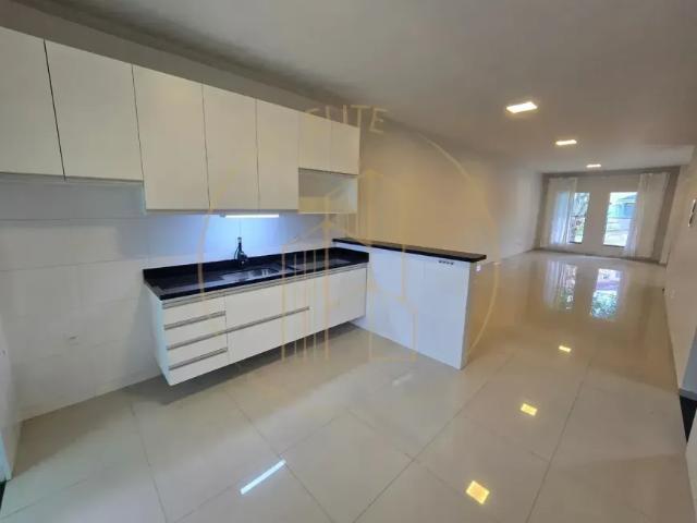 Casa venda em Região Imediata de Taubaté-Pindamonhangaba, Região Metropolitana do Vale do Paraíba e Litoral Norte