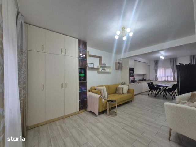 Casă vânzări