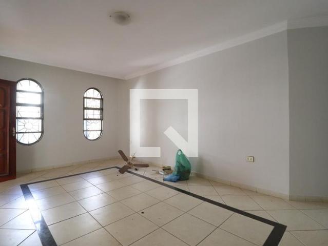 Casa aluguel em Região Geográfica Imediata de Uberlândia, Oliveira Fortes