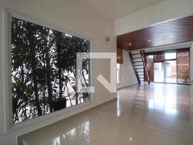 Casa aluguel em Região Geográfica Imediata de Uberlândia, Oliveira Fortes