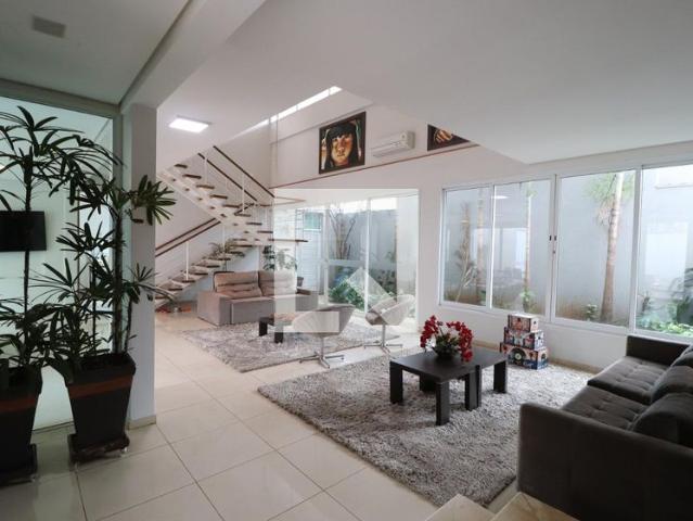 Casa aluguel em Região Geográfica Imediata de Uberlândia, Oliveira Fortes