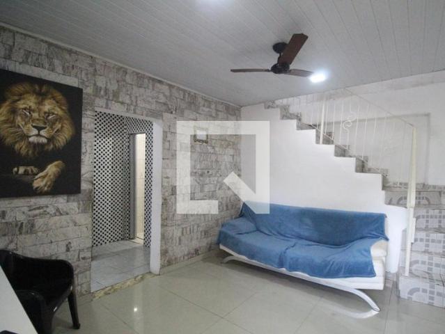 Casa aluguel em Região Geográfica Imediata do Rio de Janeiro, Região Metropolitana do Rio de Janeiro