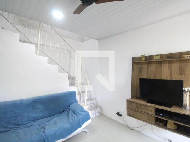 Casa aluguel em Região Geográfica Imediata do Rio de Janeiro, Região Metropolitana do Rio de Janeiro