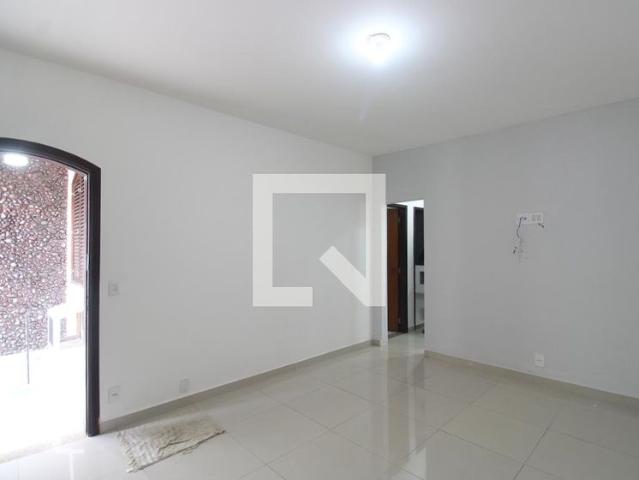 Casa aluguel em Região Geográfica Imediata do Rio de Janeiro, Região Metropolitana do Rio de Janeiro