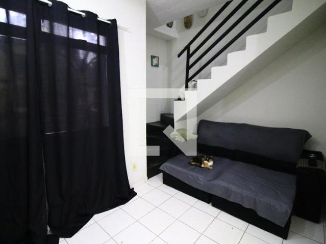 Casa aluguel em Comunidade Vila Arco Íris, Rio de Janeiro