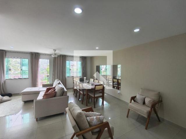 Casa venda em Região Geográfica Imediata do Rio de Janeiro, Região Metropolitana do Rio de Janeiro
