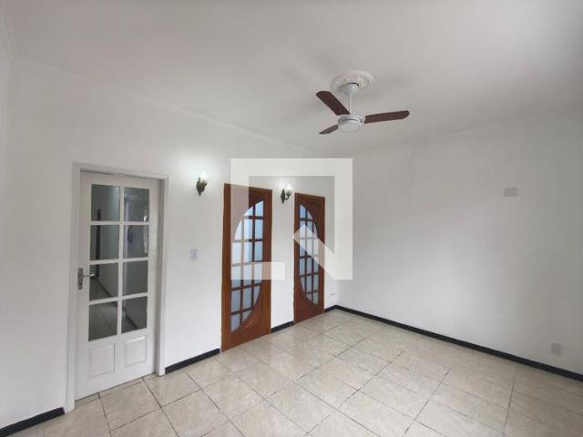 Casa aluguel em Região Geográfica Imediata do Rio de Janeiro, Região Metropolitana do Rio de Janeiro