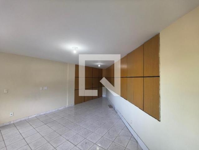 Casa aluguel em Região Geográfica Imediata do Rio de Janeiro, Região Metropolitana do Rio de Janeiro