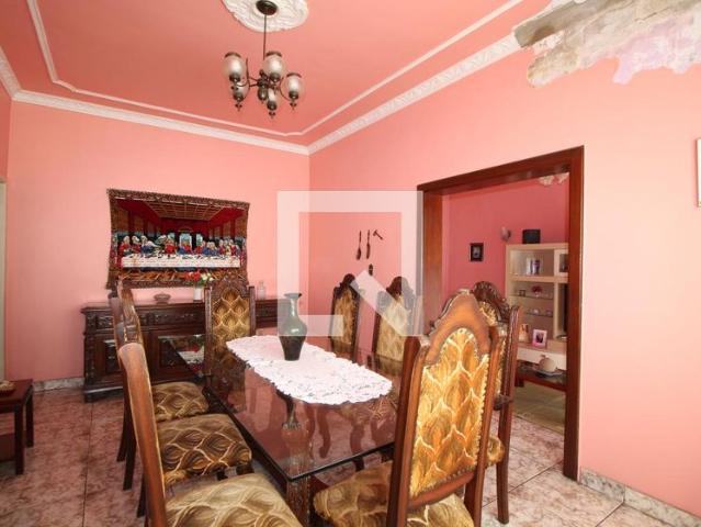 Casa aluguel em Região Geográfica Imediata do Rio de Janeiro, Região Metropolitana do Rio de Janeiro