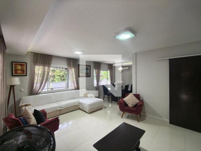 Casa aluguel em Região Geográfica Imediata do Rio de Janeiro, Região Metropolitana do Rio de Janeiro