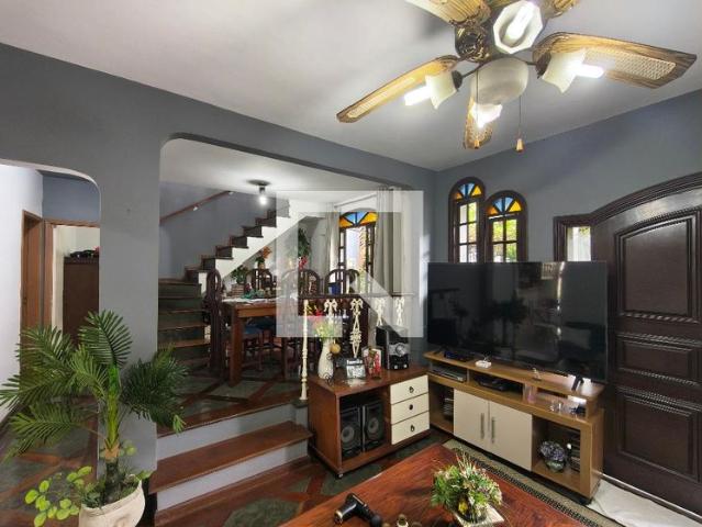 Casa aluguel em Região Geográfica Imediata do Rio de Janeiro, Região Metropolitana do Rio de Janeiro
