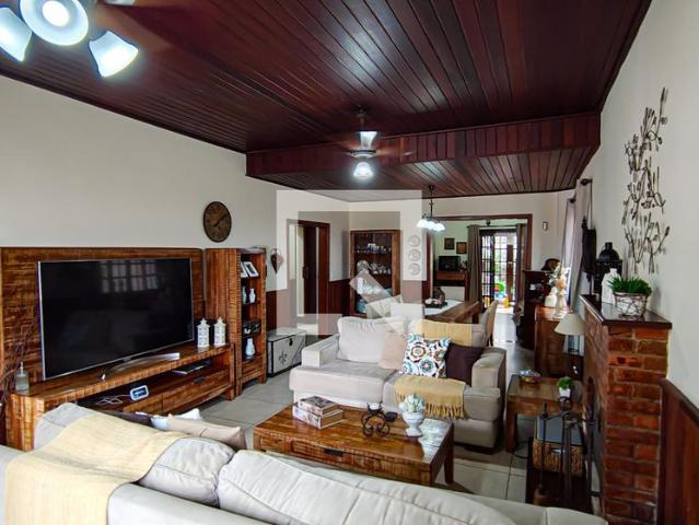 Casa aluguel em Região Geográfica Imediata do Rio de Janeiro, Região Metropolitana do Rio de Janeiro