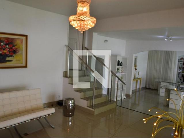 Casa aluguel em Região Geográfica Imediata do Rio de Janeiro, Região Metropolitana do Rio de Janeiro