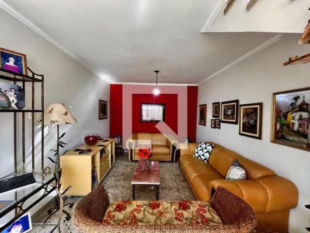 Casa aluguel em Região Imediata de Campinas, Região Metropolitana de Campinas