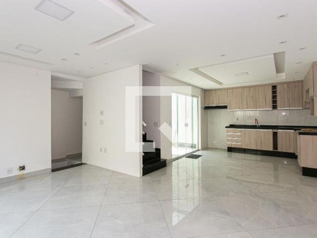 Casa aluguel em Vila Aricanduva, São Paulo