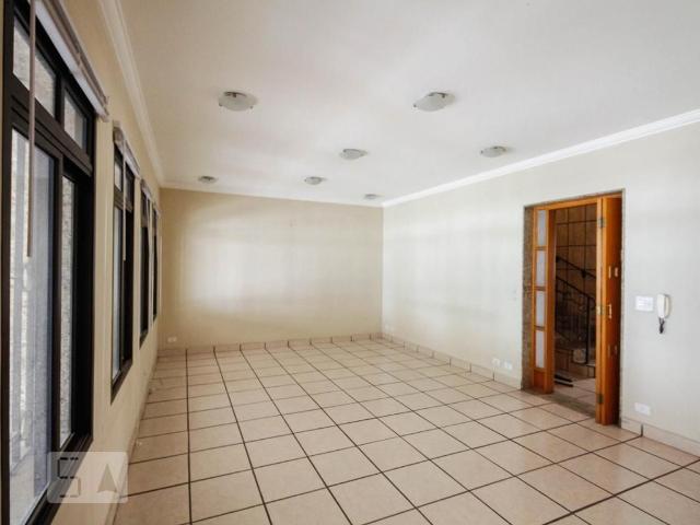 Casa aluguel em Região Imediata de São Paulo, Região Metropolitana de São Paulo