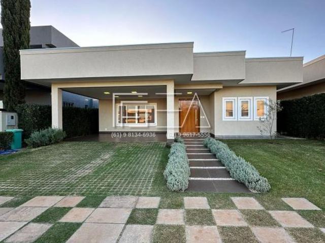 Casa venda em Região Geográfica Imediata de Águas Lindas de Goiás, Região Integrada de Desenvolvimento do Distrito Federal e Entorno