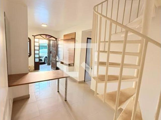 Casa aluguel em Região Geográfica Imediata de Belo Horizonte, Região Metropolitana de Belo Horizonte