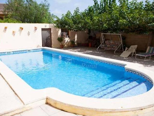 Casa en alquiler en Deltebre