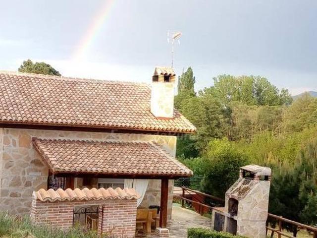 Casa en alquiler en Burgohondo, Castilla y León