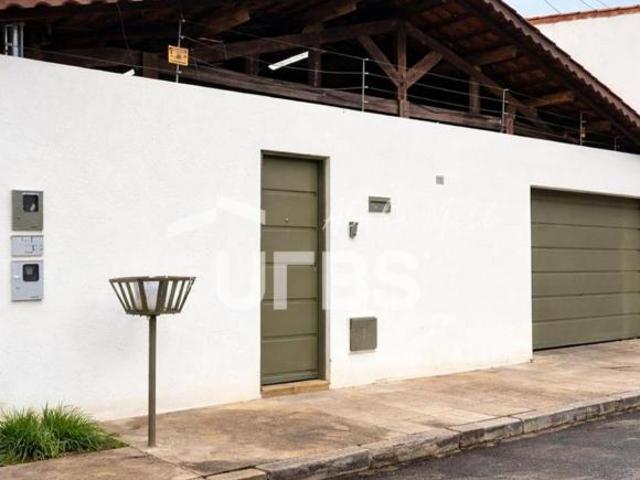 Casa venda em Região Geográfica Imediata de Goiânia, Goiânia