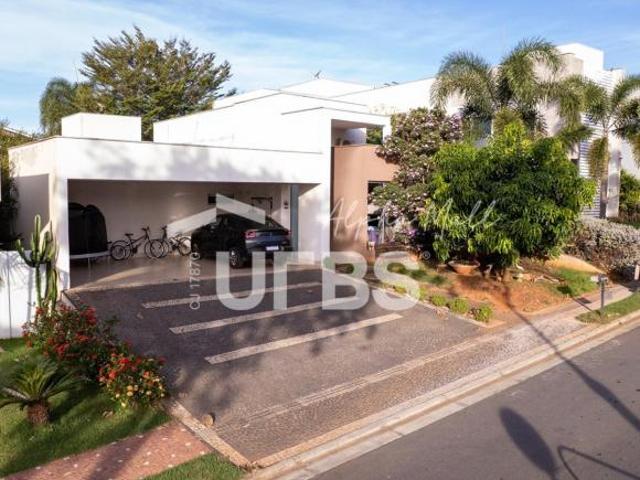 Casa venda em Região Geográfica Imediata de Goiânia, Goiânia