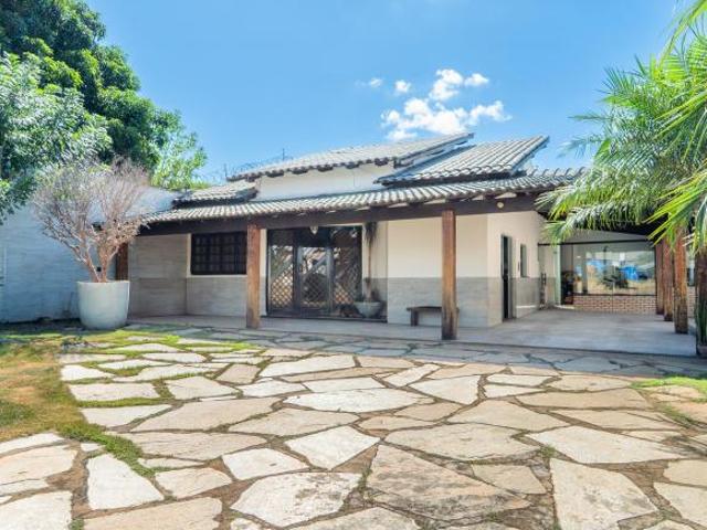 Casa venda em Região Geográfica Imediata do Distrito Federal, Região Integrada de Desenvolvimento do Distrito Federal e Entorno