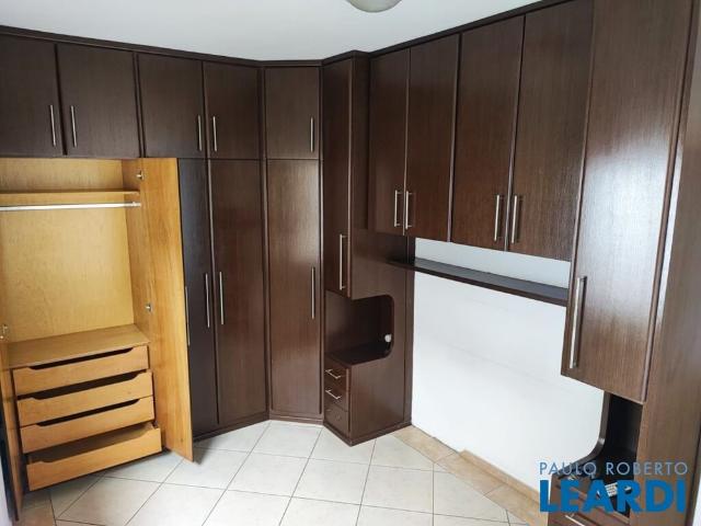 Casa aluguel em Região Imediata de São José dos Campos, Região Metropolitana do Vale do Paraíba e Litoral Norte