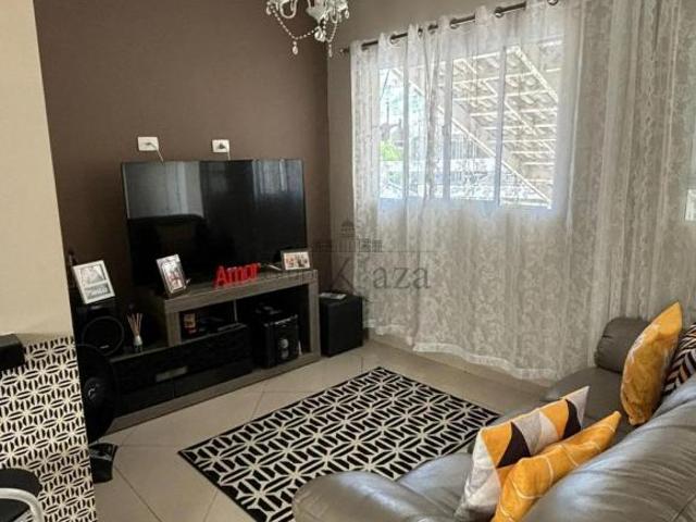 Casa venda em Região Imediata de São José dos Campos, Região Metropolitana do Vale do Paraíba e Litoral Norte