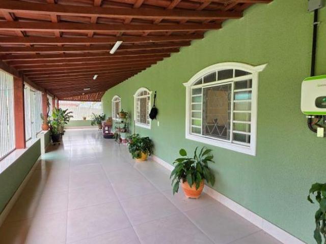 Casa venda em Região Geográfica Imediata do Distrito Federal, Região Integrada de Desenvolvimento do Distrito Federal e Entorno