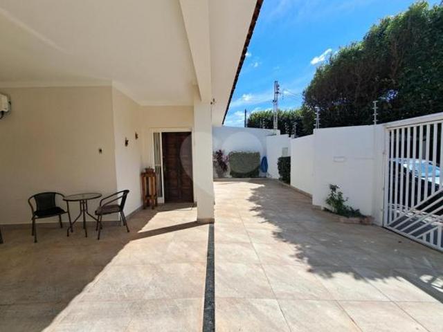 Casa venda em Região Imediata de São José do Rio Preto, Região Metropolitana de São José do Rio Preto