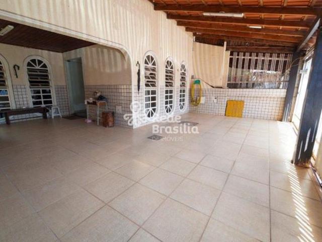 Casa venda em Região Geográfica Imediata do Distrito Federal, Região Integrada de Desenvolvimento do Distrito Federal e Entorno