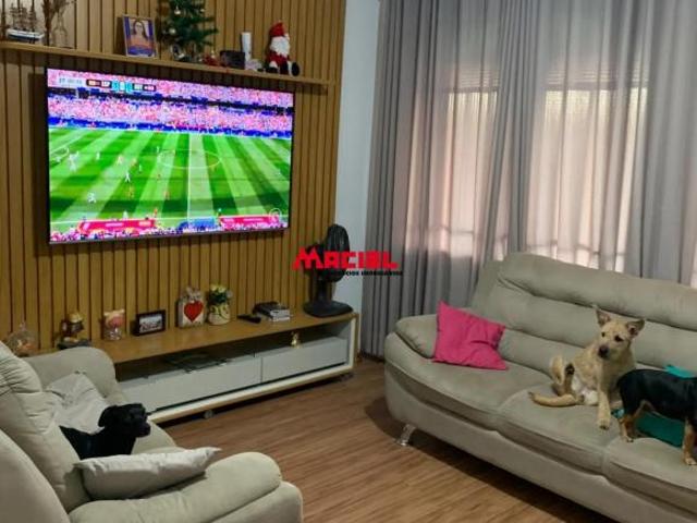 Casa venda em Região Imediata de São José dos Campos, Região Metropolitana do Vale do Paraíba e Litoral Norte
