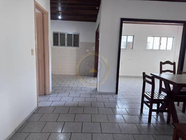 Casa aluguel em Tabuleiro dos Oliveiras, Itapema