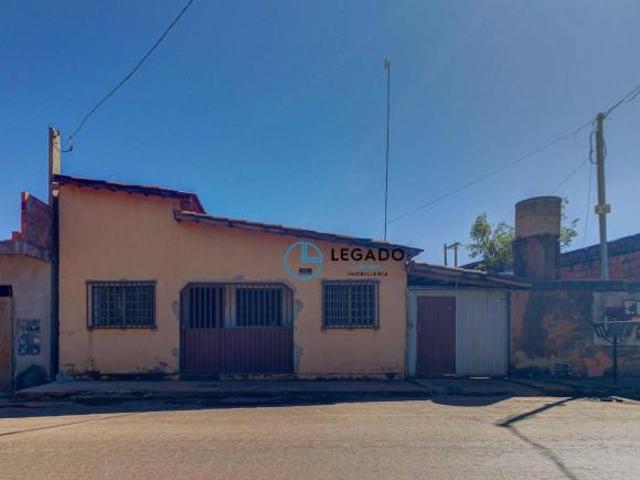 Casa venda em Região Geográfica Imediata de Águas Lindas de Goiás, Região Integrada de Desenvolvimento do Distrito Federal e Entorno
