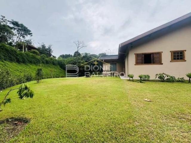 Casa venda em Região Imediata de Taubaté-Pindamonhangaba, Região Metropolitana do Vale do Paraíba e Litoral Norte