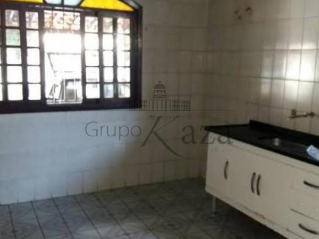 Casa venda em Região Imediata de São José dos Campos, Região Metropolitana do Vale do Paraíba e Litoral Norte
