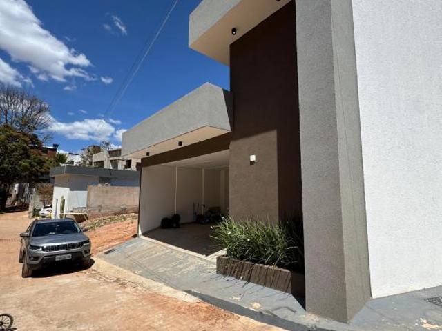 Casa venda em Região Geográfica Imediata do Distrito Federal, Região Integrada de Desenvolvimento do Distrito Federal e Entorno