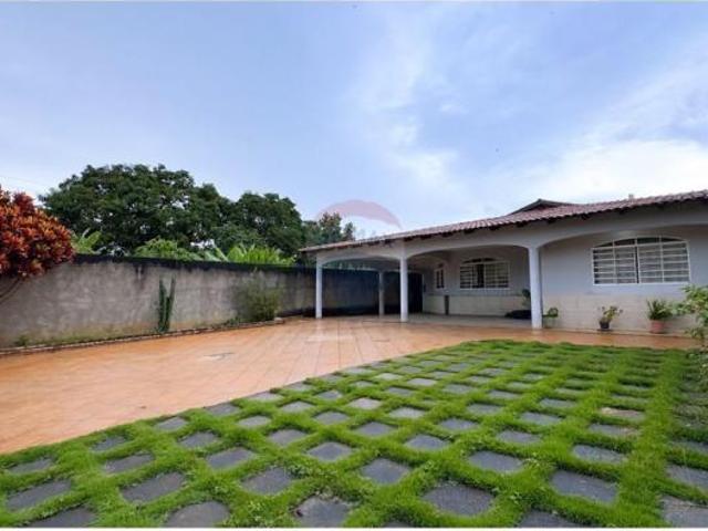 Casa venda em Região Geográfica Imediata do Distrito Federal, Região Integrada de Desenvolvimento do Distrito Federal e Entorno