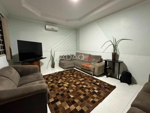 Casa venda em Região Geográfica Imediata de Goiânia, Goiânia
